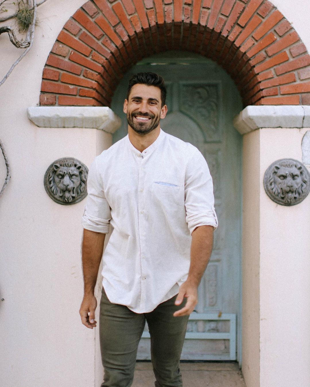 Where is Alex from Bachelor in Paradise?